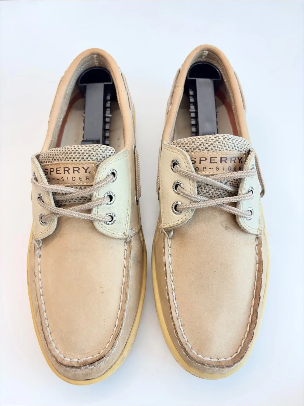 Sperry leather top